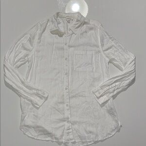 beachlunchlounge White Casual Button Down Shirt Size S/CH/P